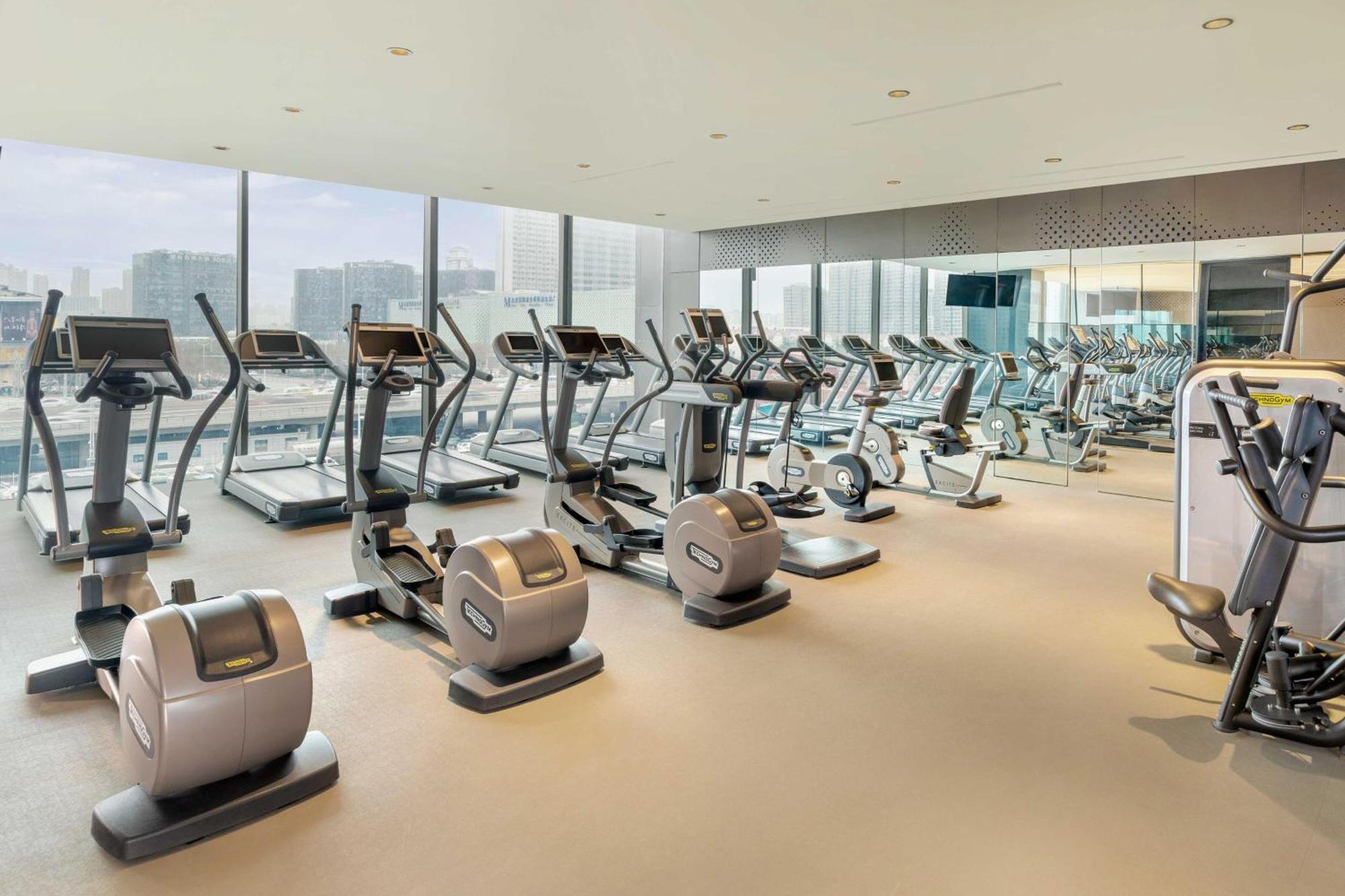 Le Meridien Zhengzhou Exteriör bild