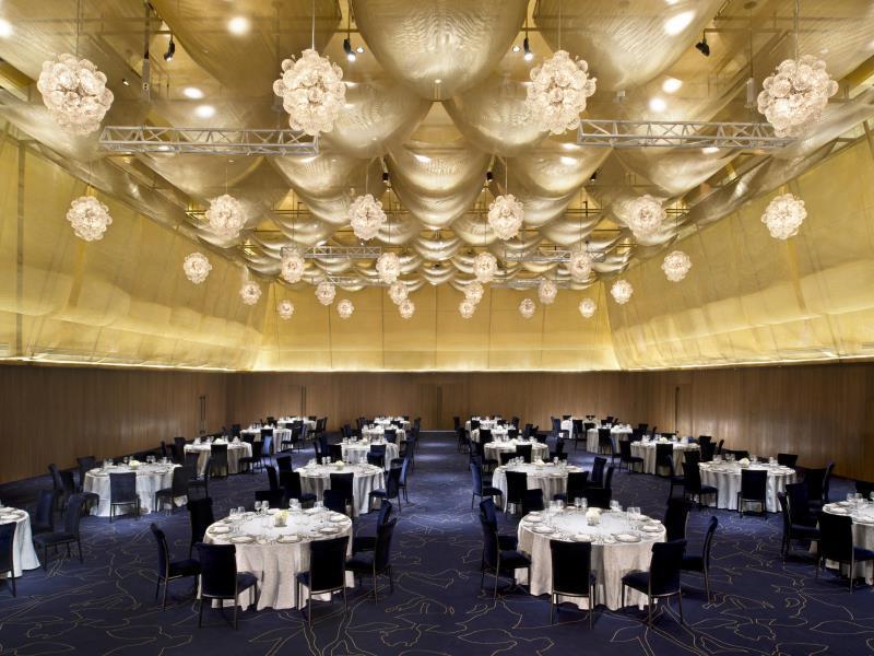 Le Meridien Zhengzhou Exteriör bild